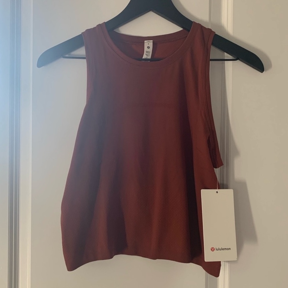 Lululemon Swiftly High Neck Cropped Tank - Size 8